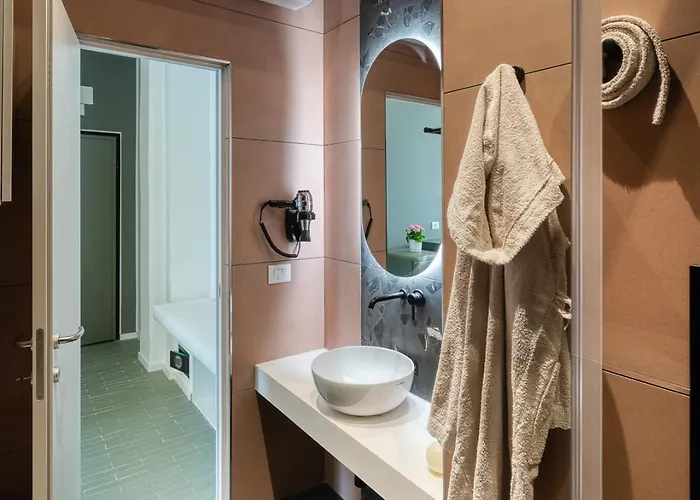 Via Fiasella - Le Di Bart ジェノヴァ